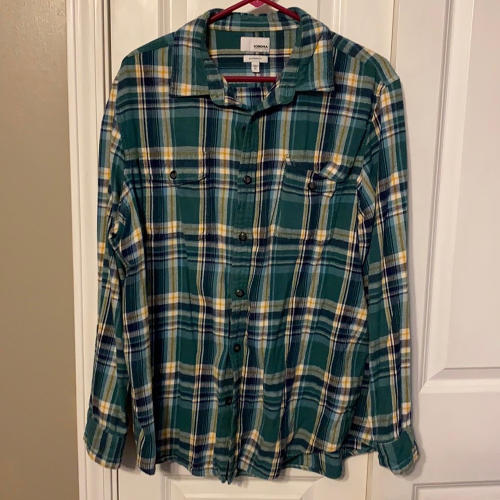 Long sleeved flannel plaid shirt